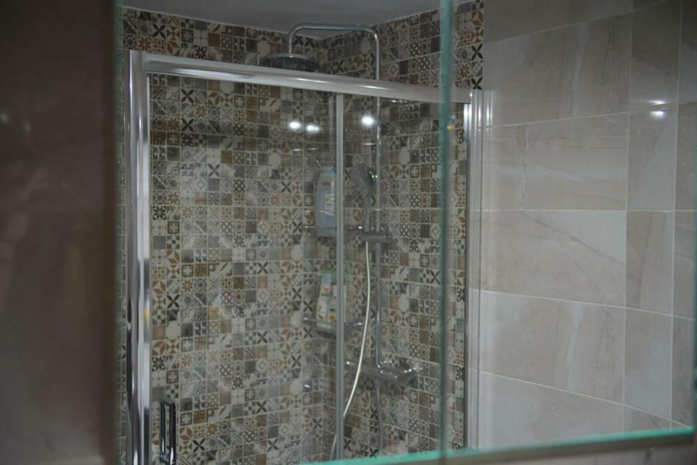 Beautiful House In Alimos Near To The Beach And Metro Atenas Exterior foto